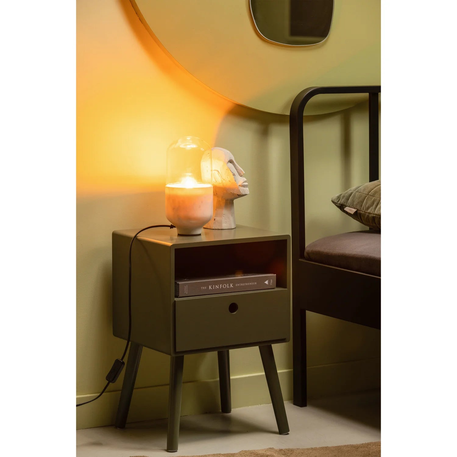 WOOOD - Ozzy nachtkastje houtwarm groen