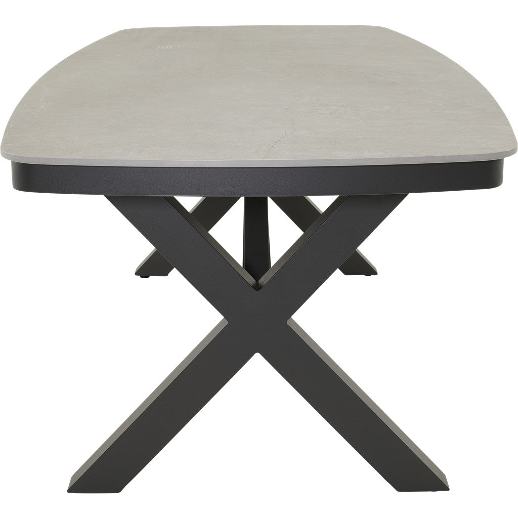 Ovale eettafel met lichtgrijs blad en zwart X-poten, afgeronde rand
