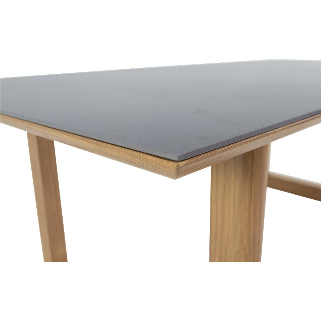 Hoek van tafel met grijs blad en licht eikenhouten rand