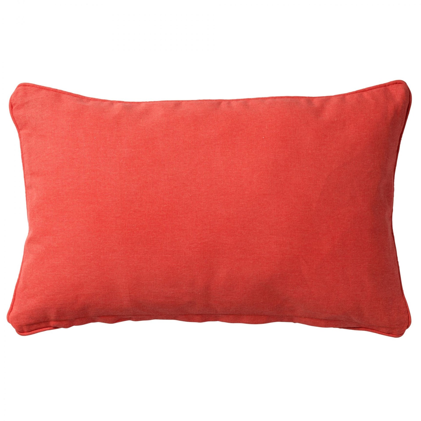Rood effen sierkussen met gladde stof en smalle rand