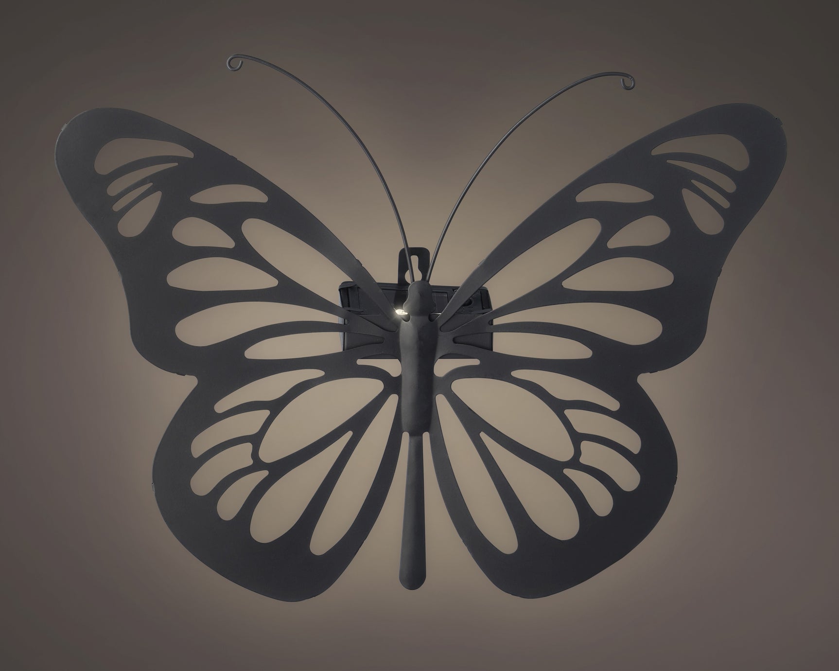 Solar wandlamp ijzer steady