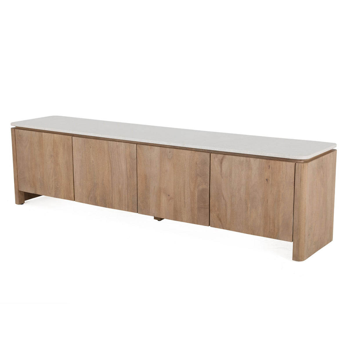 Tv-meubel met naturel mangohouten front, 4 deurtjes en lichtgekleurde top.