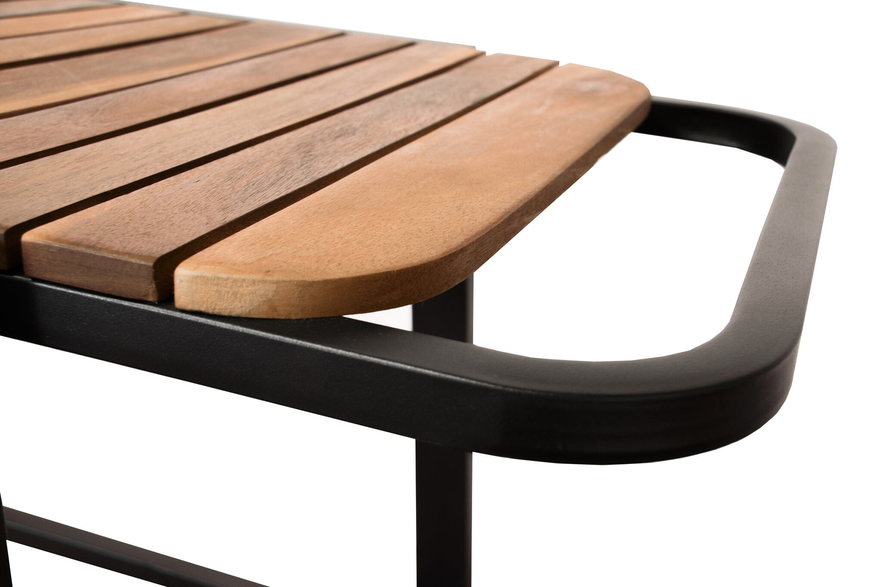 Houten bovenblad met zwarte rand en gebogen beugel van trolleytafel.