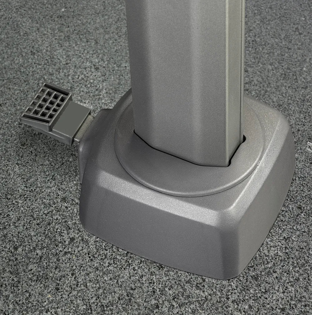 Platinum zweefparasol Challenger T² 300x300 - Lush green