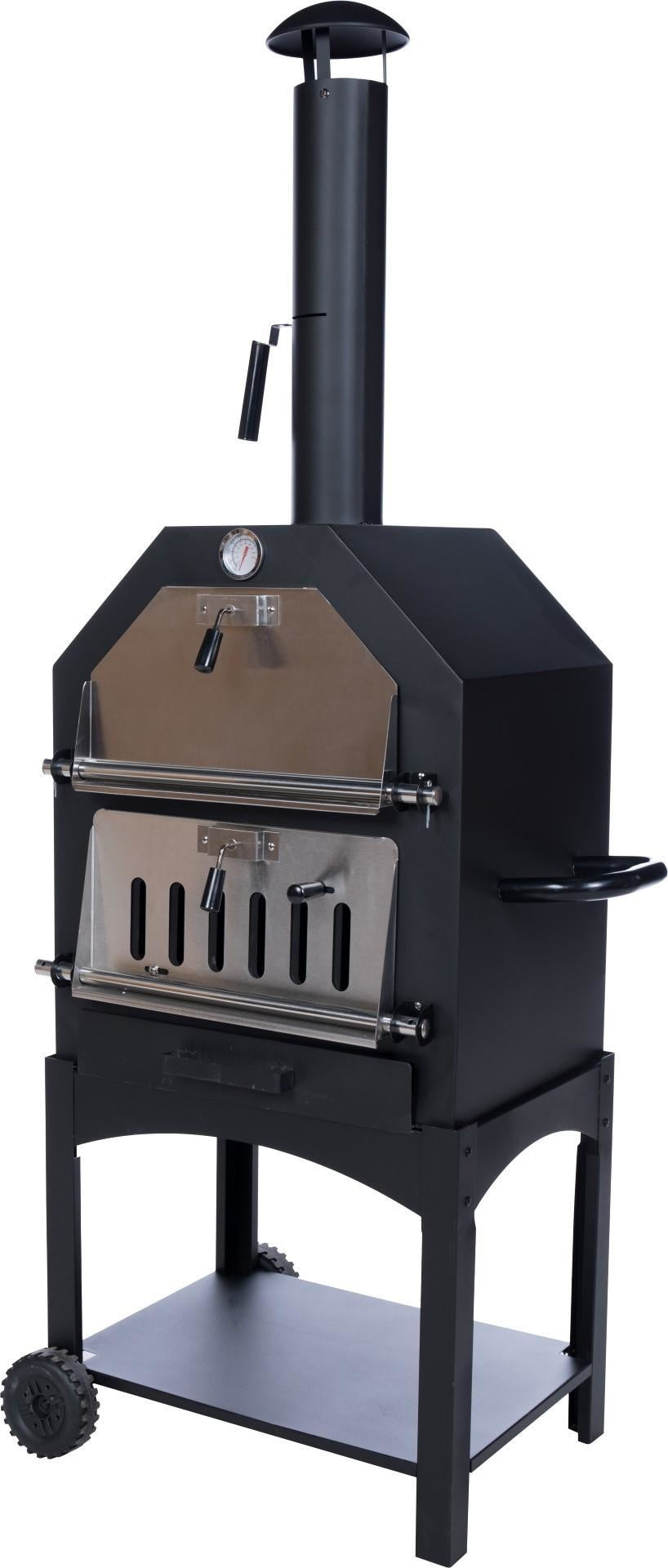 Donkere buiten-pizzaoven met schoorsteen, zijhendel en bakovenfront met tools