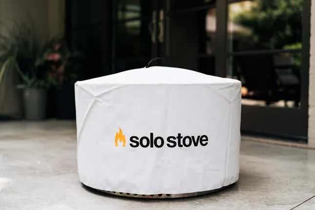 Witte beschermhoes voor Solo Stove Yukon, ronde vorm met Solo Stove-logo