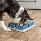 Trixie Dog Activity Poker Box 1