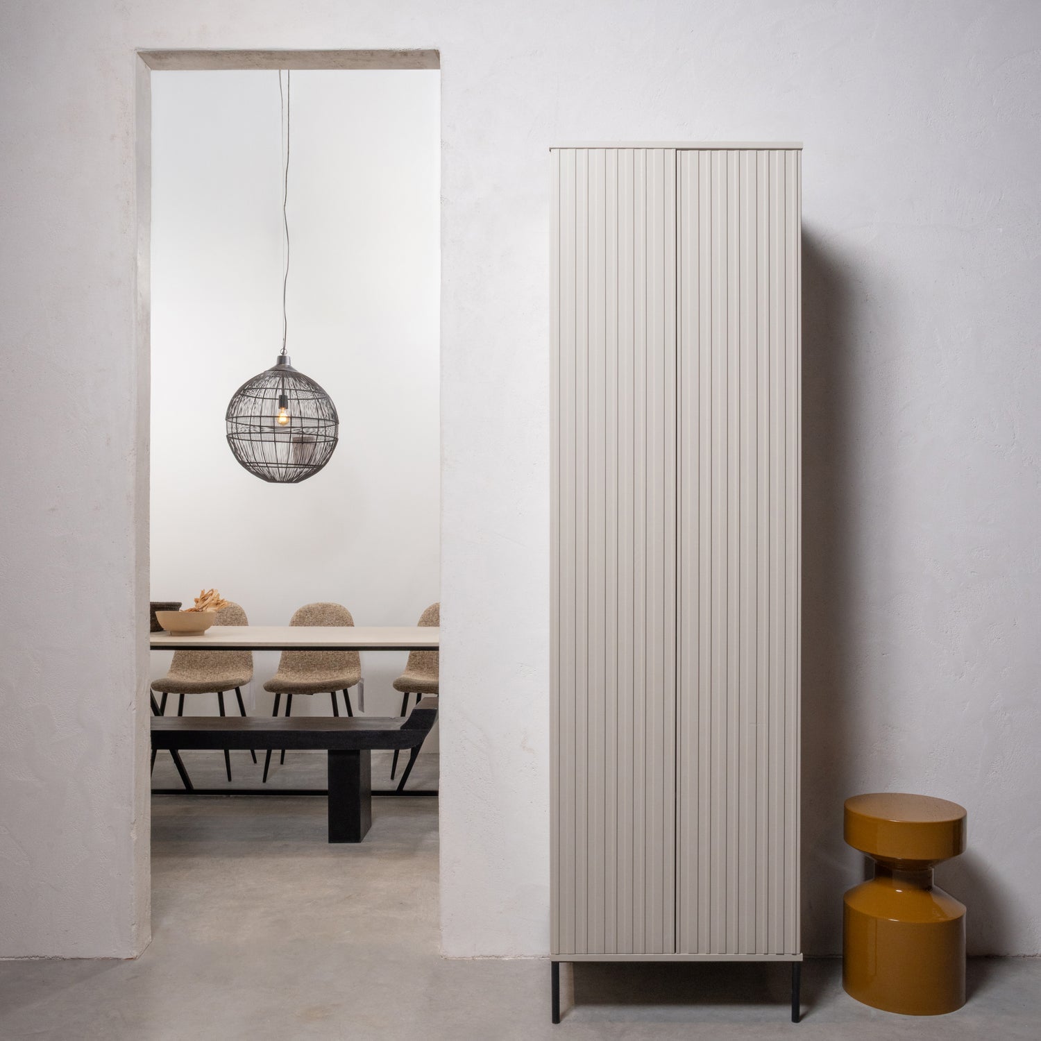 FERRY BIJZETTAFEL METAAL HONINGGEEL