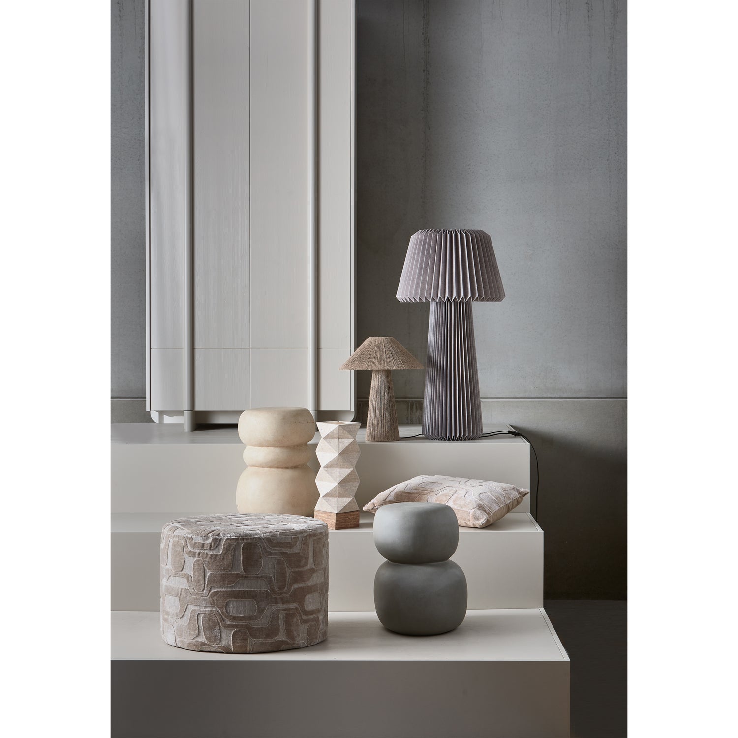 YVO BIJZETTAFEL BETONLOOK NATUREL