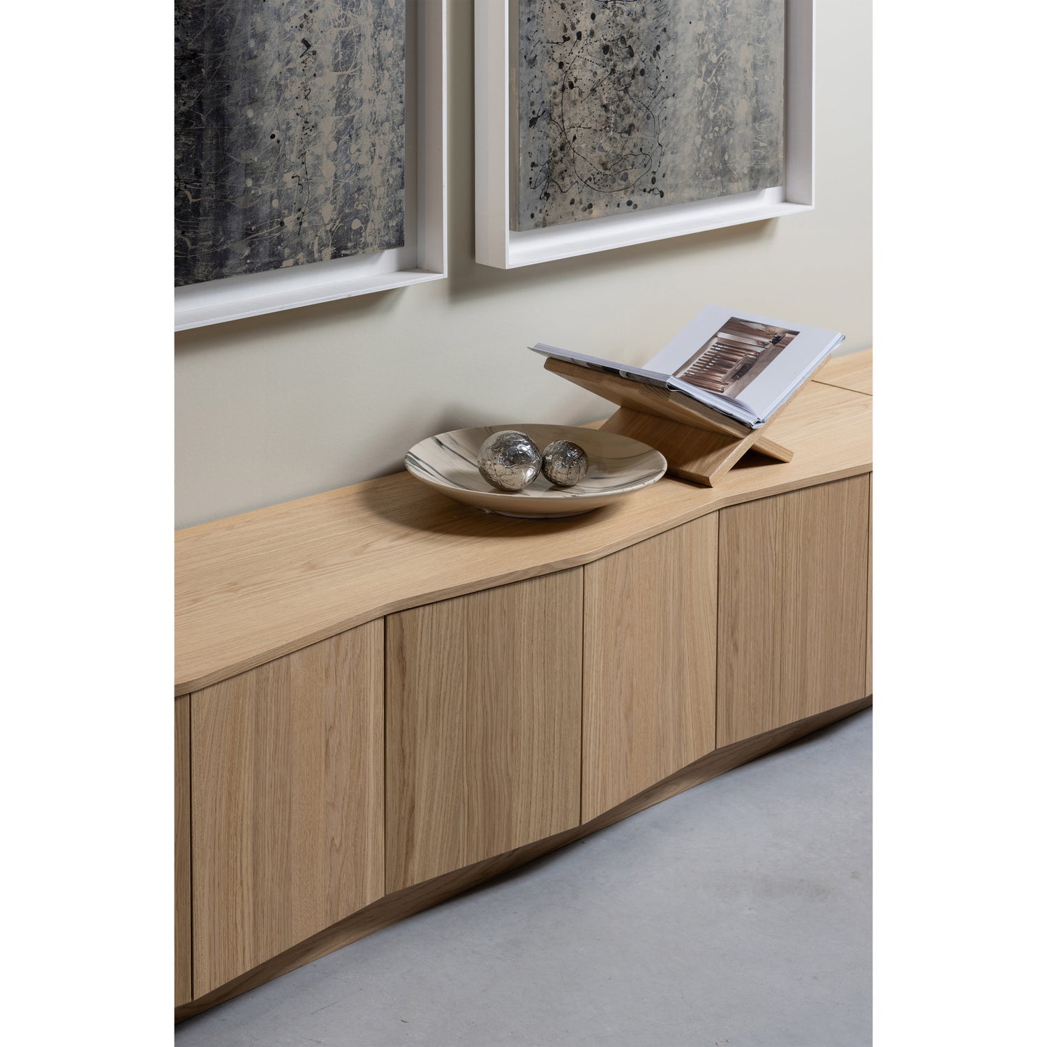 ZUMA TV MEUBEL 200 CM EIKEN FINEER TRANSPARANT [fsc]