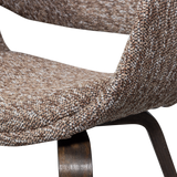 YOSSI EETKAMERSTOEL BRUIN MET HOUTEN POOT DONKERBRUIN