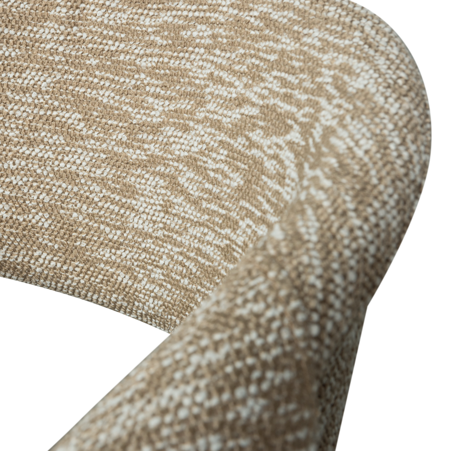 YOSSI EETKAMERSTOEL ZAND MET HOUTEN POOT NATUREL