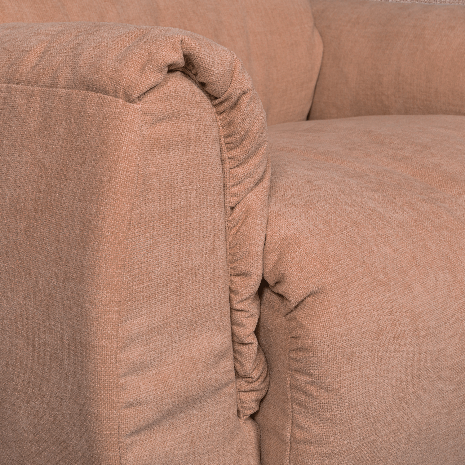 BAGGY DRAAIFAUTEUIL GEWEVEN CHENILLE OUD ROZE