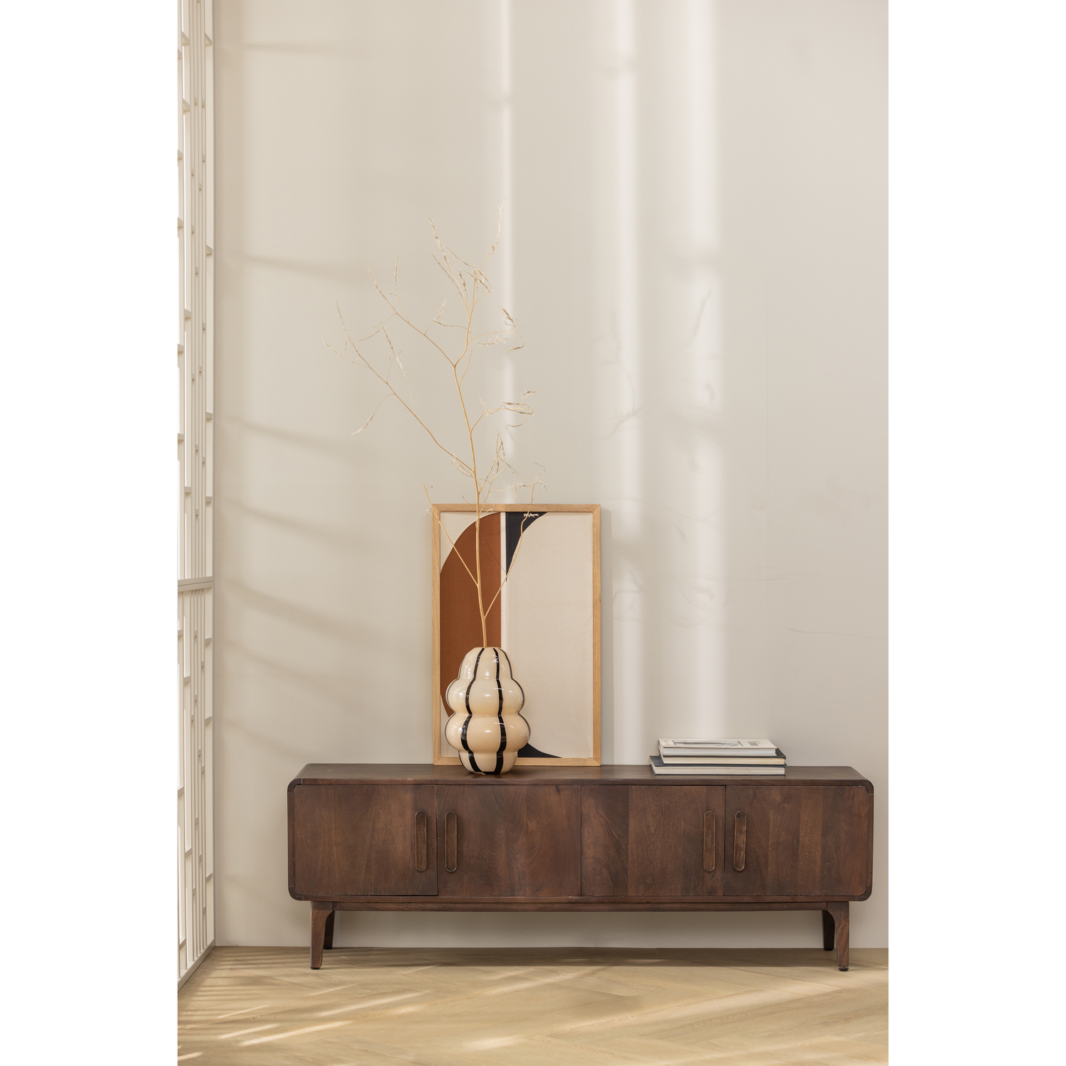 LIYA TV MEUBEL 150 CM MANGOHOUT DONKERBRUIN