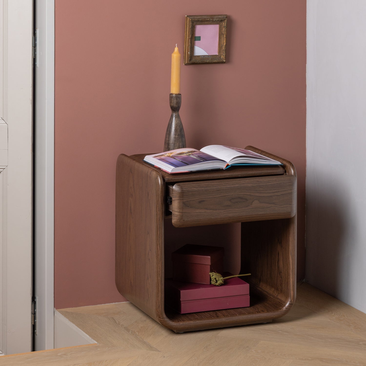 ELURA LADEKAST/NACHTKASTJE 1 LADE HOUT FINEER BRUIN