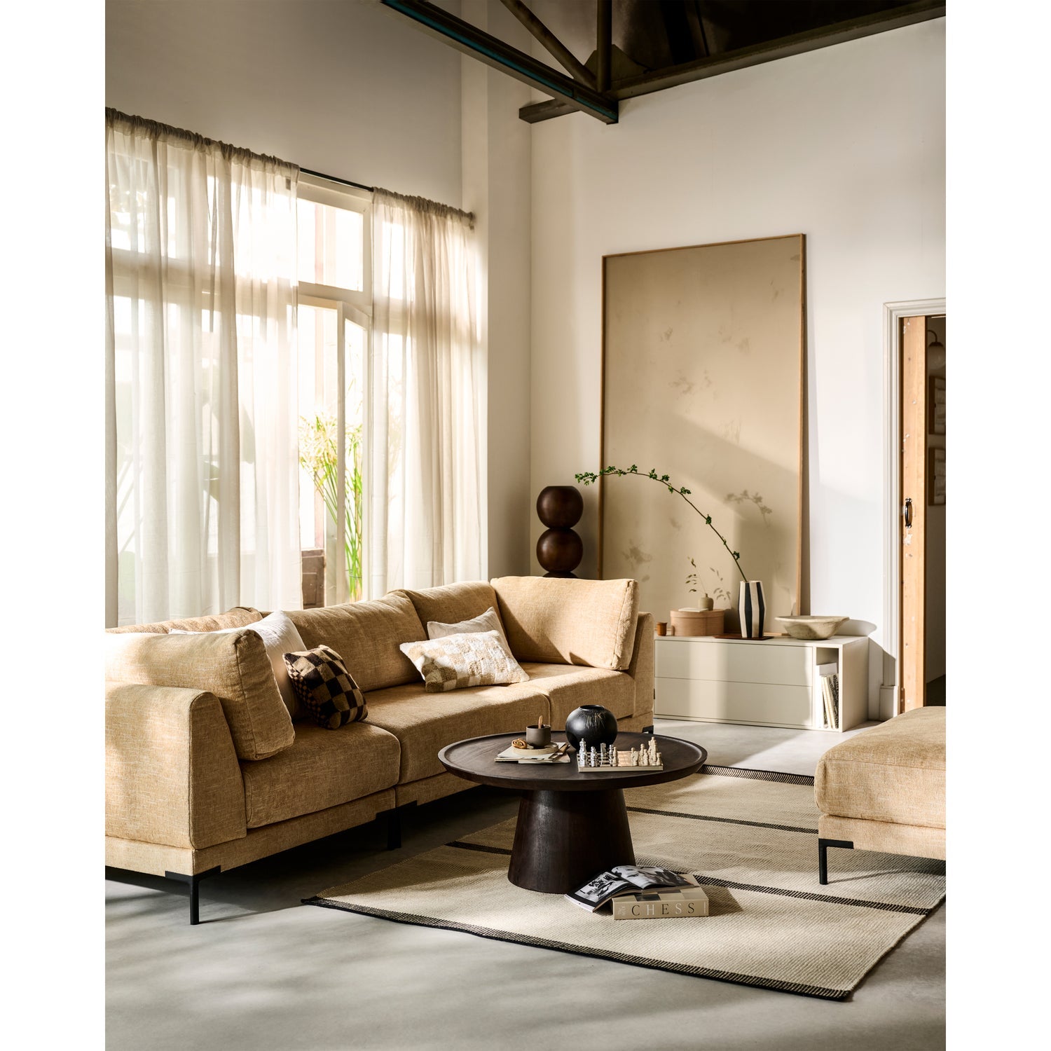 COFFEE A GOGO SALONTAFEL MANGOHOUT WALNOOT