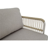 Fauteuil met beige zitting, lichtgrijze bekleding en open vlechtwerk rugpaneel