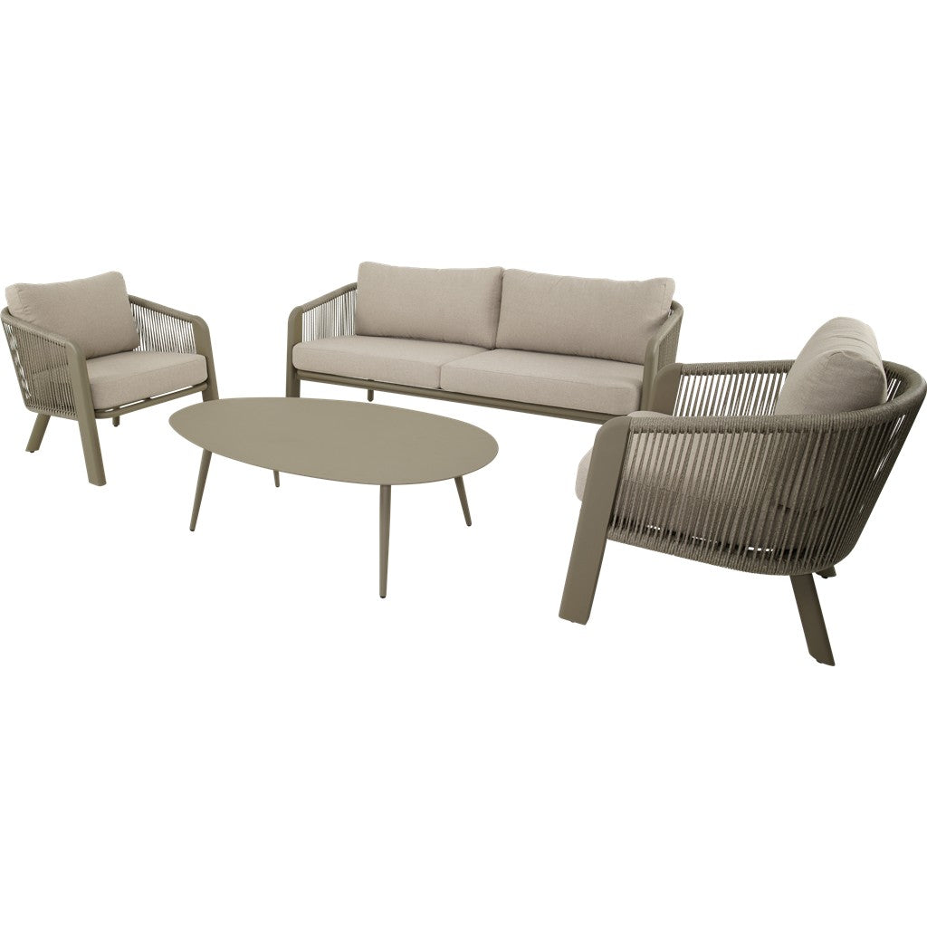 Beige loungeset met 2-zitsbank, 2 vlechtstoelen en ronde bijzettafel