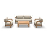 Beige loungeset met tweezitsbank, twee fauteuils en houten salontafel
