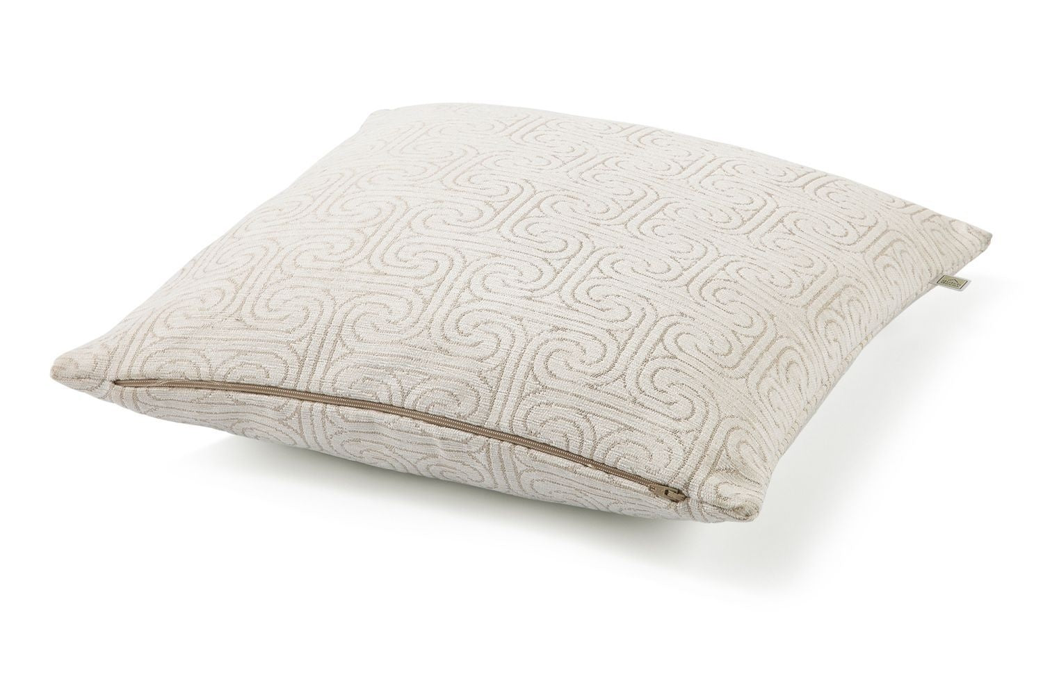 Sierkussen Reflex van Dutch Decor, ivoor met krulprint en zichtbare rand