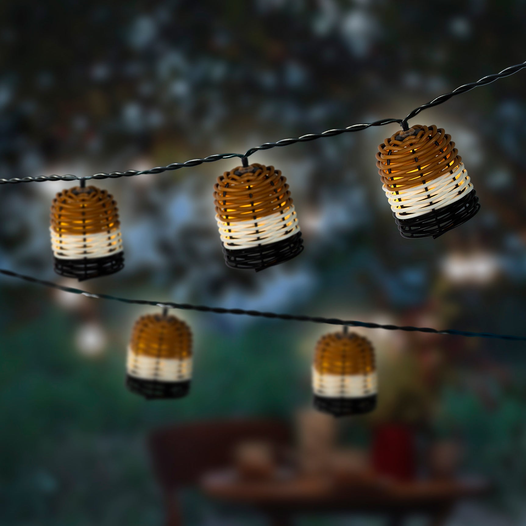 Solar partylight wicker steady