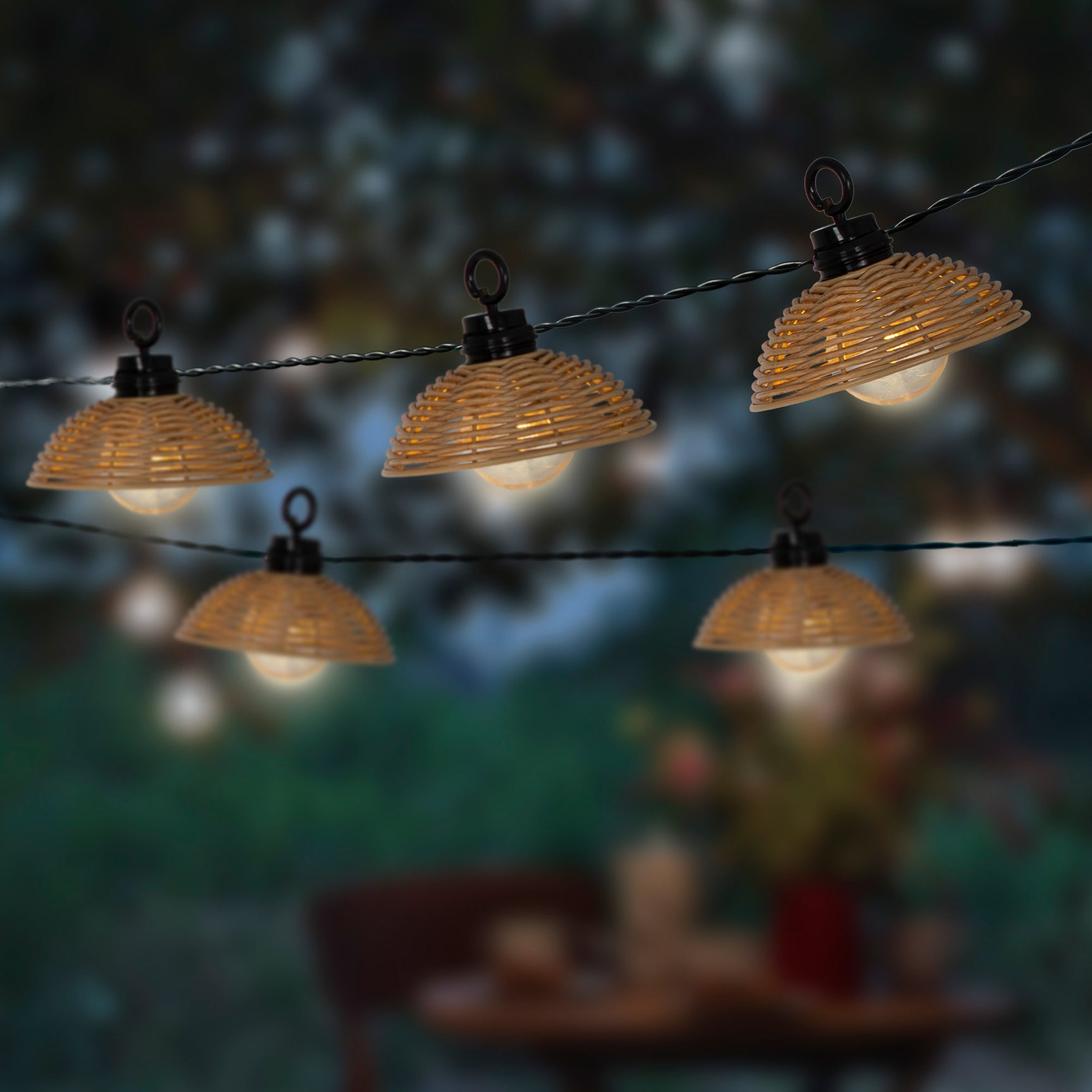 Solar partylight wicker steady