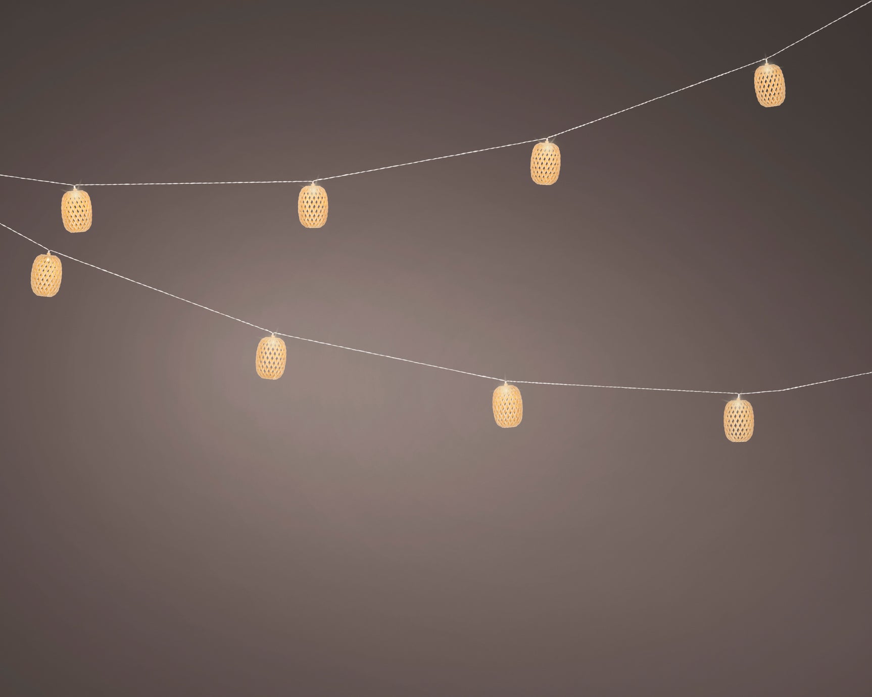 Solar stringlights plastic steady