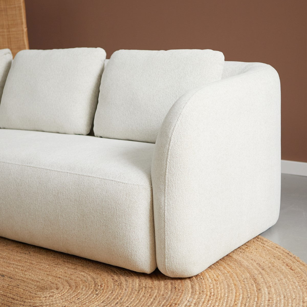 CLOUD chaise longue links met lichtbeige bekleding en brede zijarm