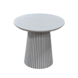 Ronde salontafel met taupe blad en geribde poot met verticale strepen