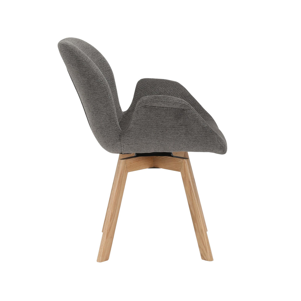Eetkamerstoel met antracietgrijze zitting en hoge kuiprug, houten frame.