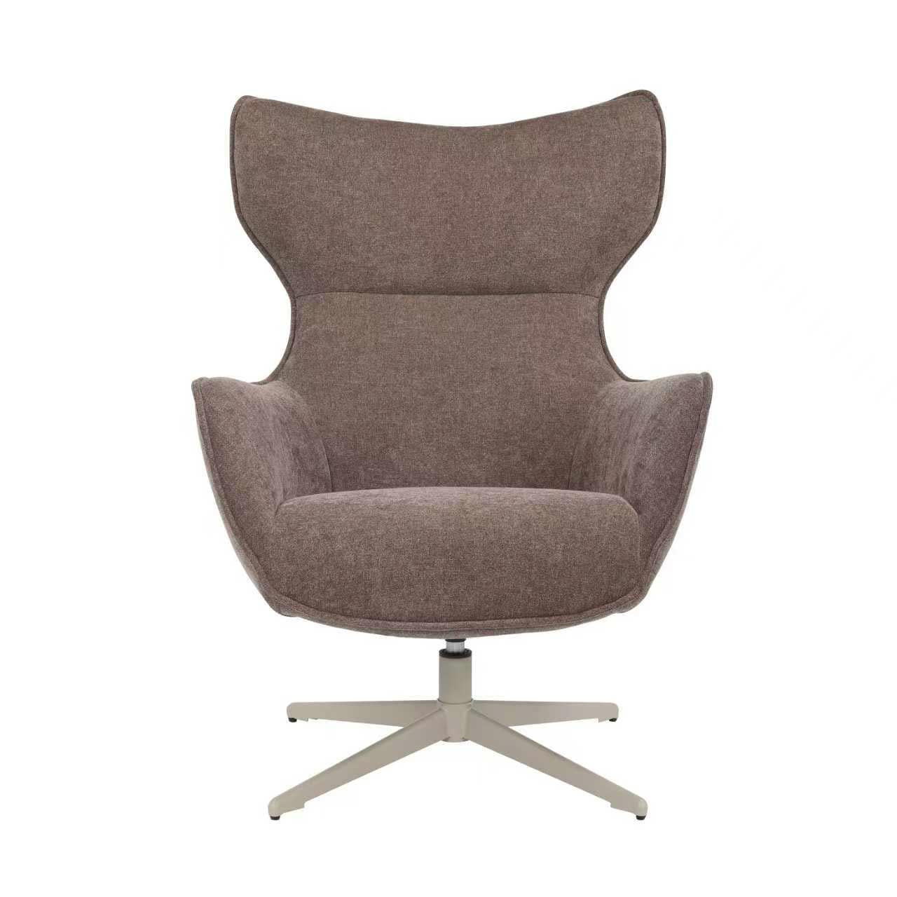 Bruine fauteuil met hoge rug, afgeronde kuip en draaivoet