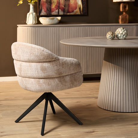 Eetkamerstoel Bella | Beige | Zwarte poot | Met armleuning