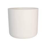Witte ronde plantenpot met gladde wanden en elho-logo