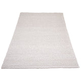 Wit Nieuw-Zeeland vloerkleed met korte, dichte pool; 160x230 cm.